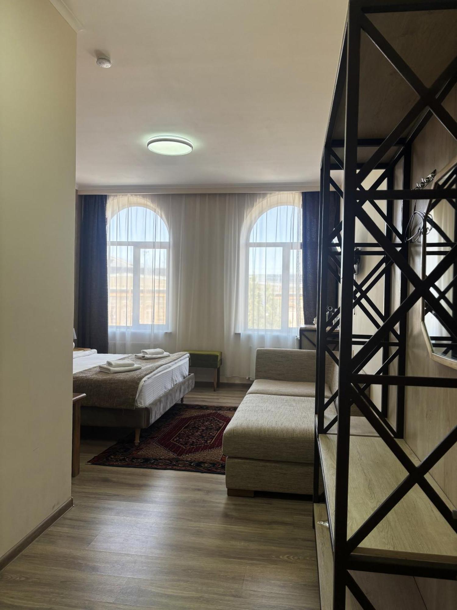 21 Rooms Hotel Giumri Zewnętrze zdjęcie